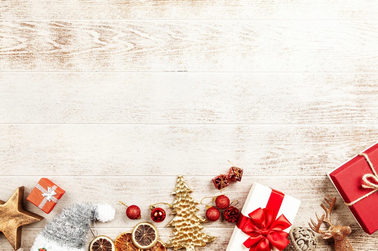 Illuminate Your Holidays: Pre-Lit Christmas Trees